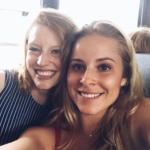 Meet your Posher, Eliza - Picture 1 of 1